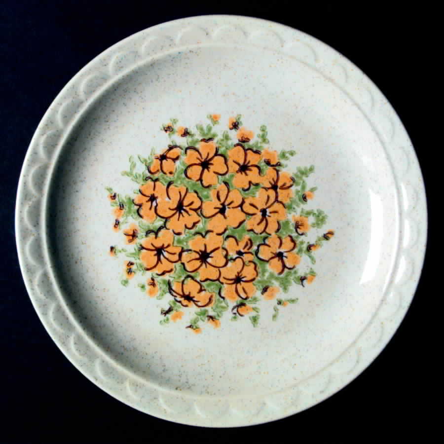 Garden Dinner Plate by Homer Laughlin -1