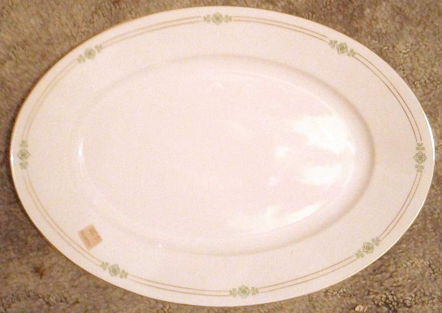 HUT1018 15" Oval Serving Platter by Hutschenreuther-1