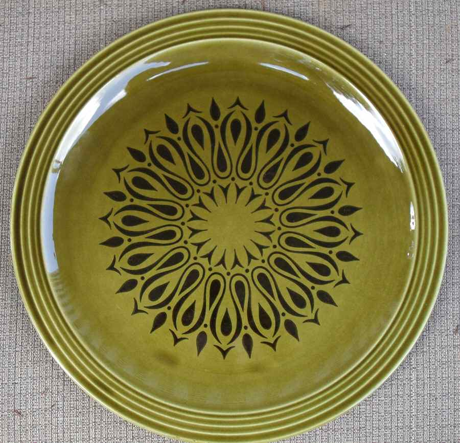 Pimlico Dinner Plate by Homer Laughlin -1