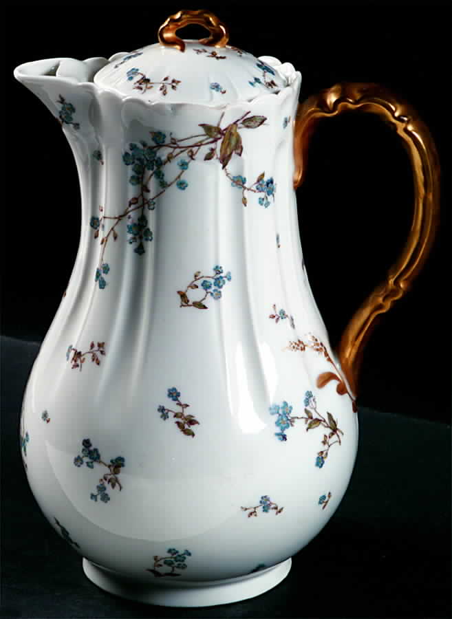 H1819 Chocolate Pot & Lid by Haviland-1