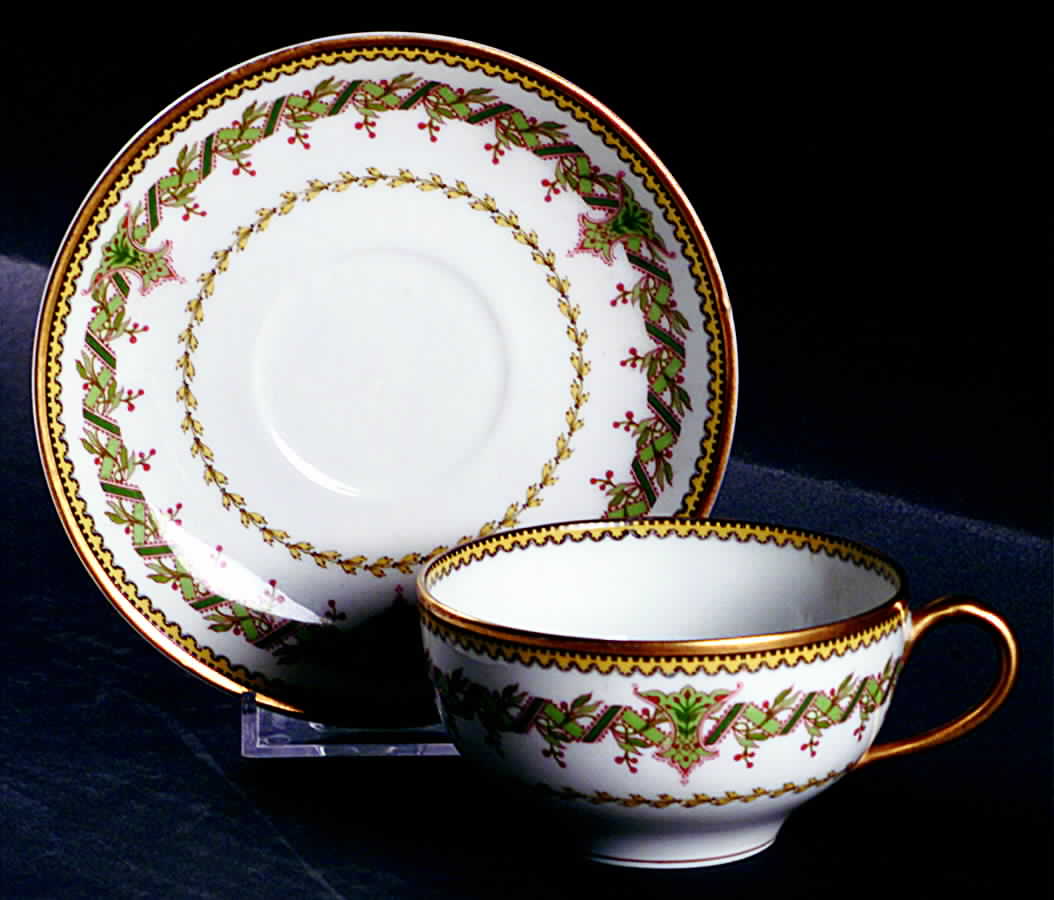 H1832 Flat Cup & Saucer Set by Haviland-1