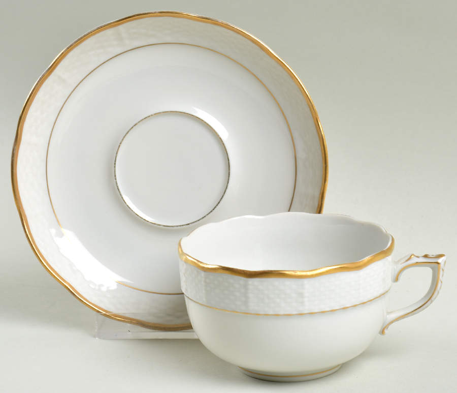 HER30 (LIGHT BASKETWEAVE) Footed Cup & Saucer Set by Herend-1