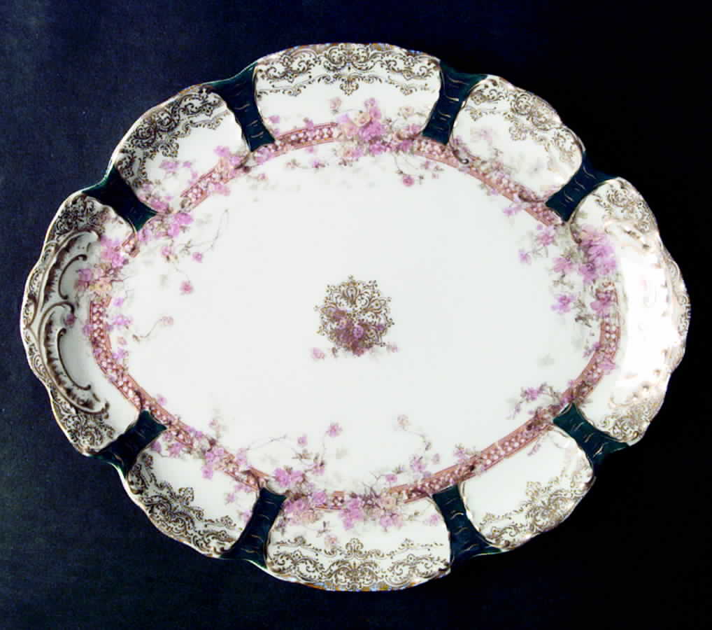 H1531 10" Oval Serving Platter by Haviland-1