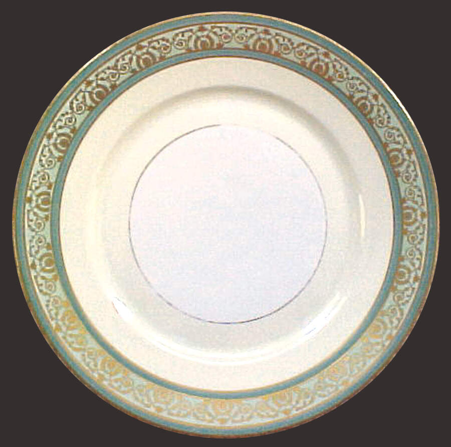 HUT1126 Dinner Plate by Hutschenreuther-1