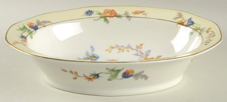 Pierrefonds 9" Oval Vegetable Bowl by Haviland-1