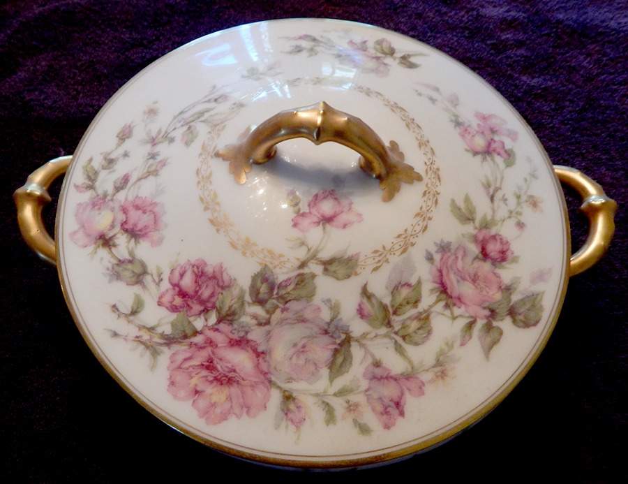 H1939 Round Covered Vegetable by Haviland-1