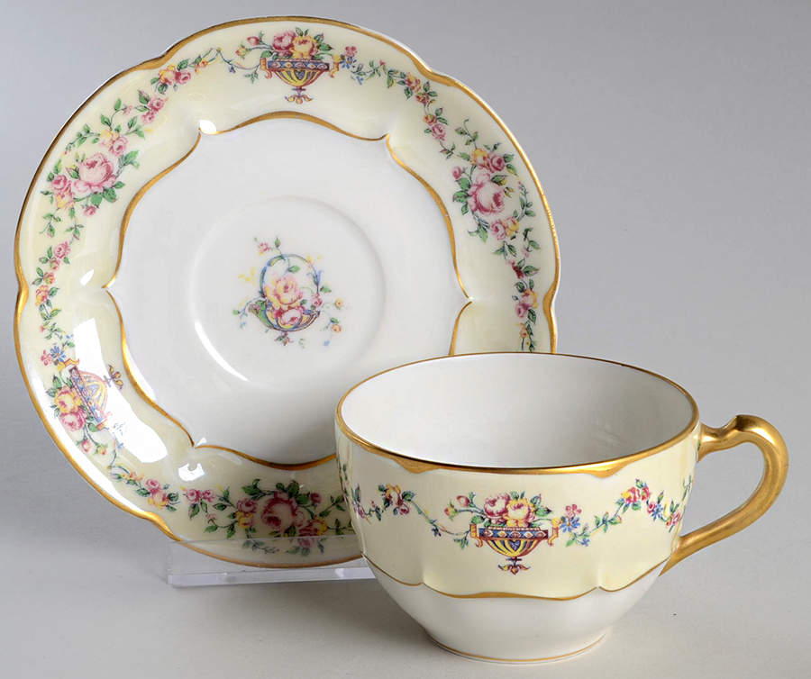 Schleiger 693-1 Flat Cup & Saucer Set by Haviland-1