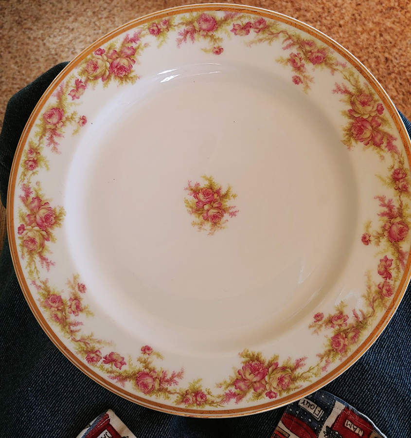 H2000 Dinner Plate by Haviland-1