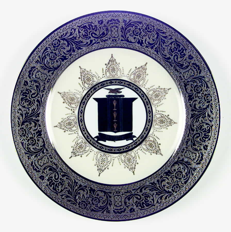 HUT1137 Dinner Plate by Hutschenreuther-1