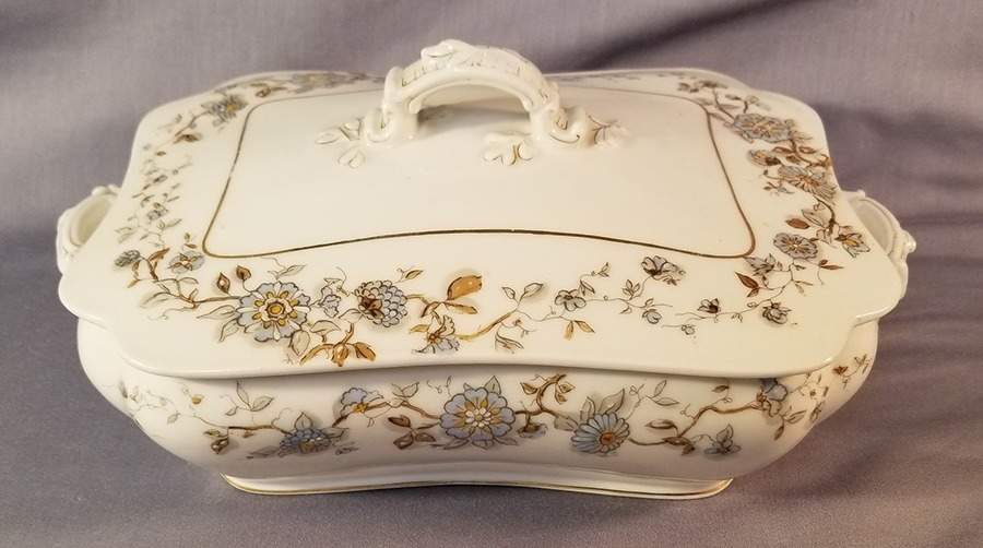Schleiger 944-1 Rectangular Covered Vegetable by Haviland-1