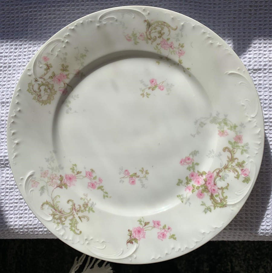 Schleiger 144-4 Dinner Plate by Haviland-1