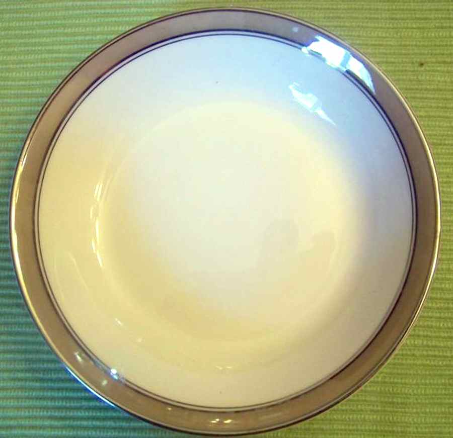 Opal Salad Plate by Hutschenreuther-1