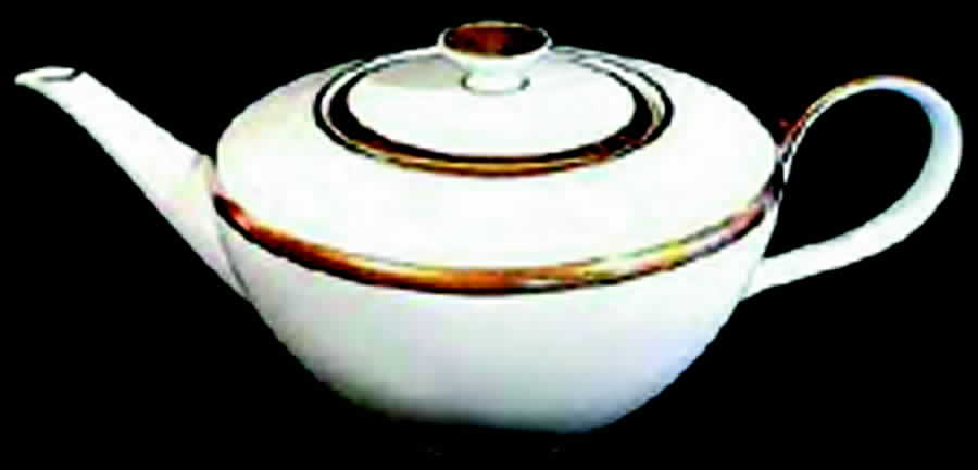 HUT1155 Teapot & Lid by Hutschenreuther-1