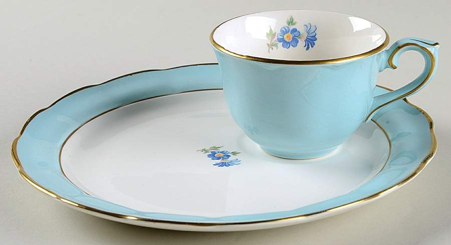 Blue Belle No 2 Coffee Set (Scallop) Snack Plate & Cup Set by Hall-1