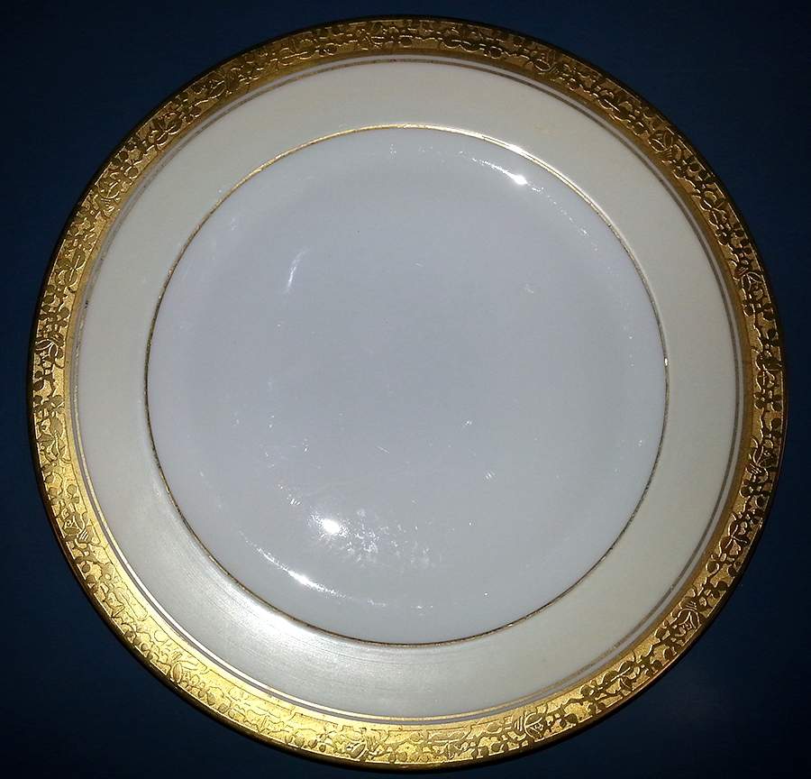 HC749 Salad Plate by Heinrich - H&C-1