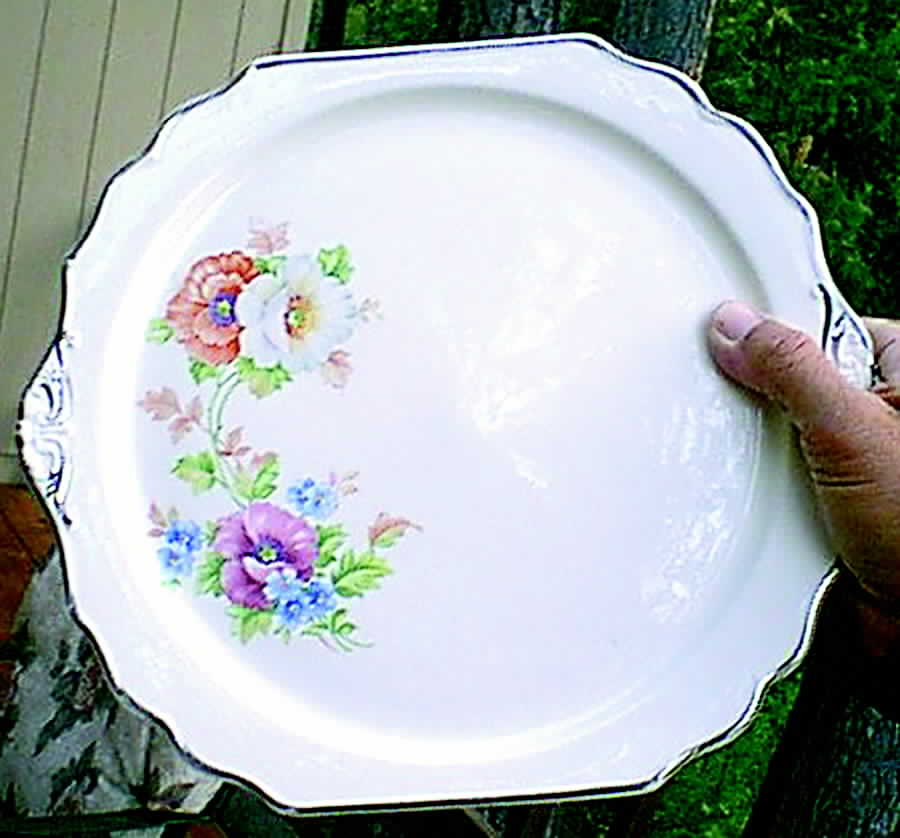 HAR102 Square Handled Cake Plate by Harker-1