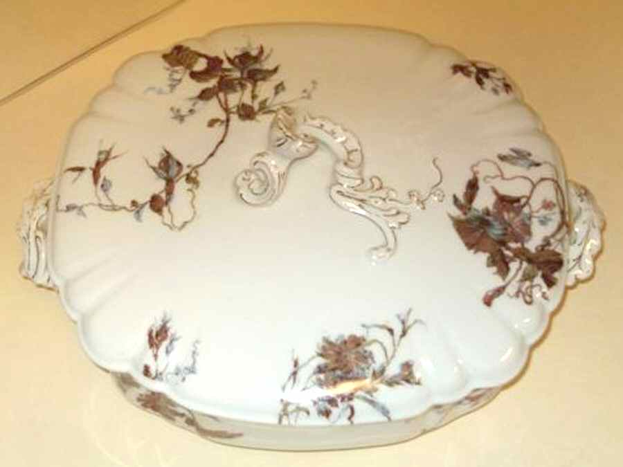 Schleiger 1152-14 Round Covered Vegetable by Haviland-1