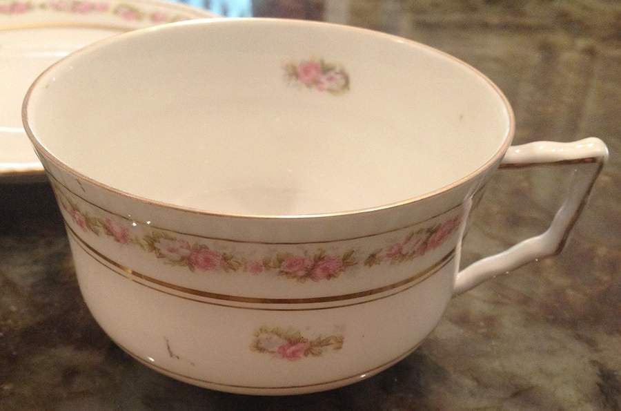 HHZ6 Flat Cup by Hohenzollern-1