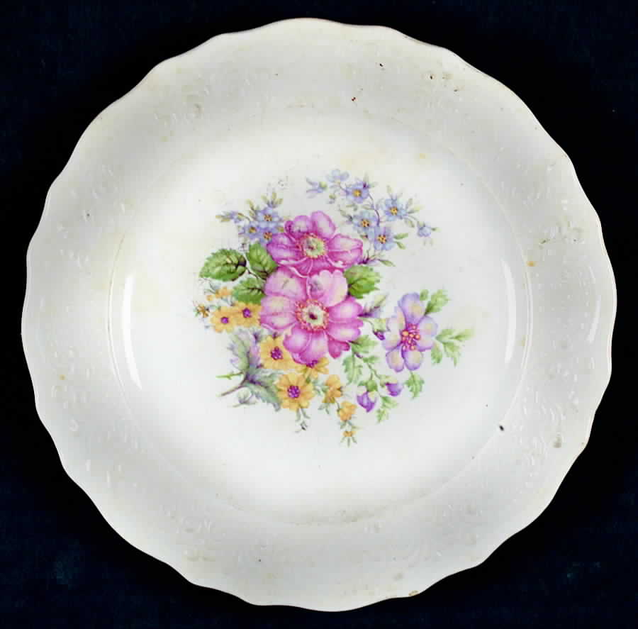 HAR104 Bread & Butter Plate by Harker-1