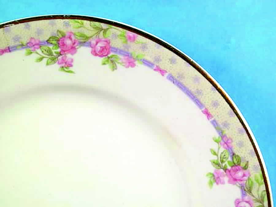 HLC2241 Saucer by Homer Laughlin -1