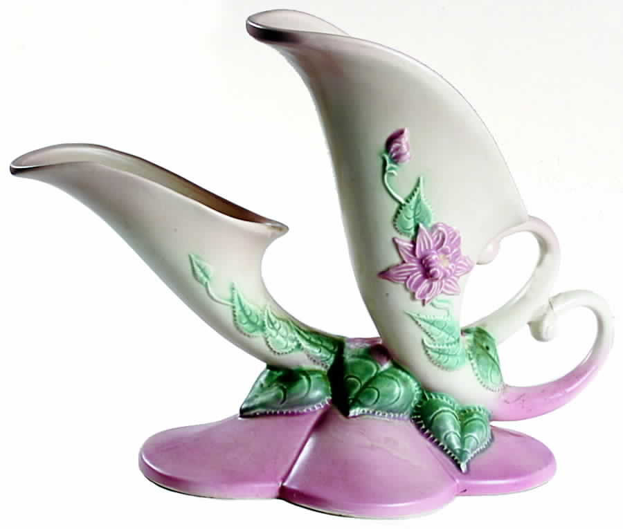 Woodland-Dawn Rose (W Series) Double Cornucopia by Hull-1