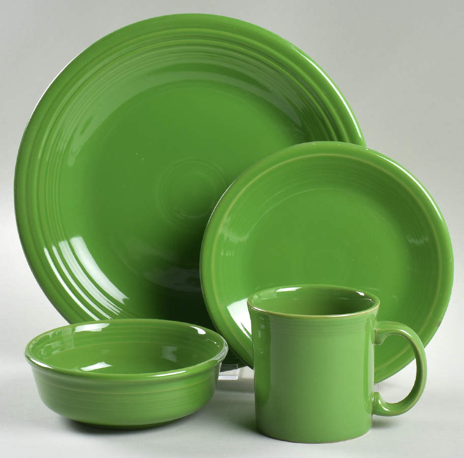 Fiesta Shamrock Green (Intro 2003) 4 Piece Place Setting by Homer Laughlin -1