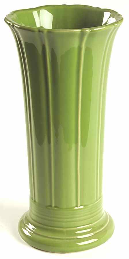 Fiesta Shamrock Green (Intro 2003) 7" Vase by Homer Laughlin -1