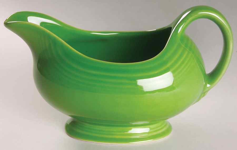 Fiesta Shamrock Green (Intro 2003) Open Sauce Boat by Homer Laughlin -1