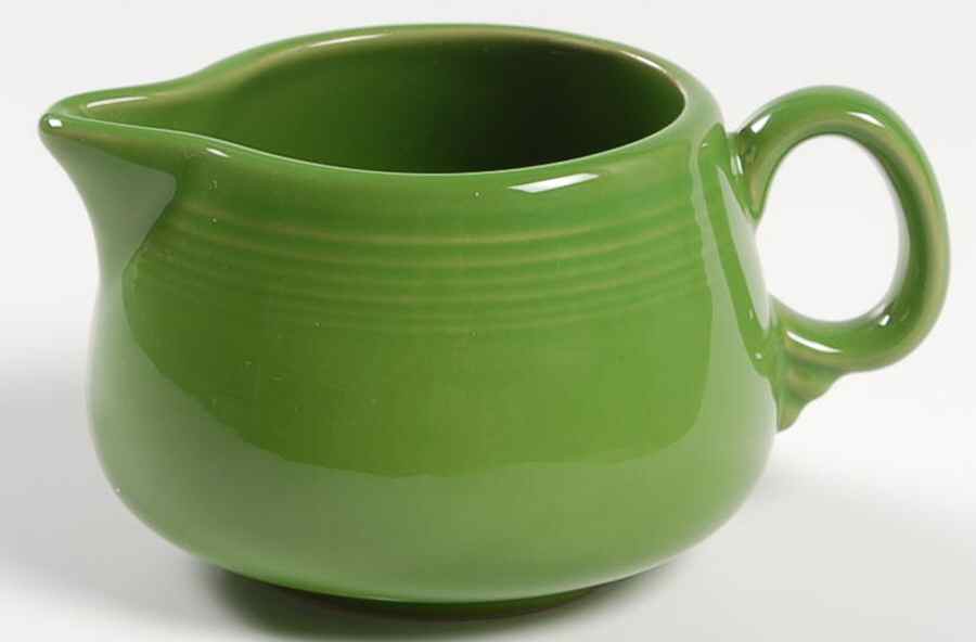 Fiesta Shamrock Green (Intro 2003) Creamer by Homer Laughlin -1