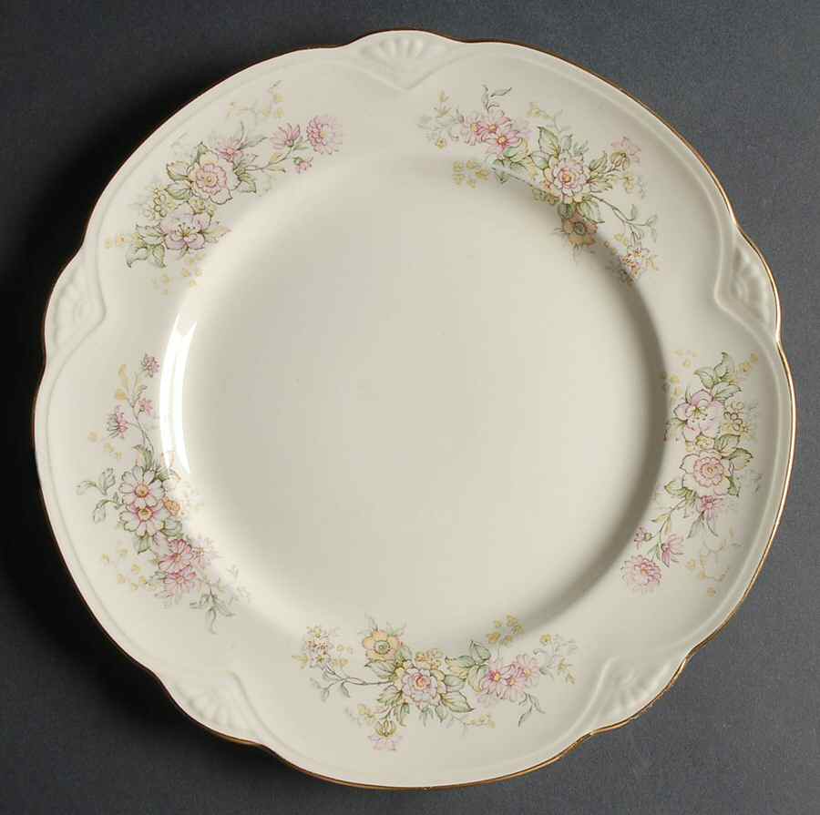 HLC2246 Dinner Plate by Homer Laughlin -1
