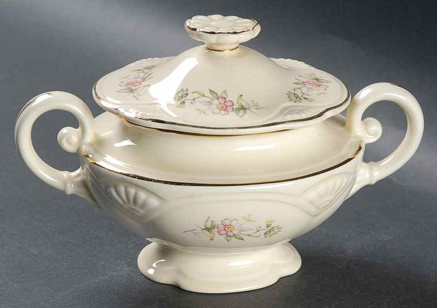 HLC2246 Sugar Bowl & Lid by Homer Laughlin -1