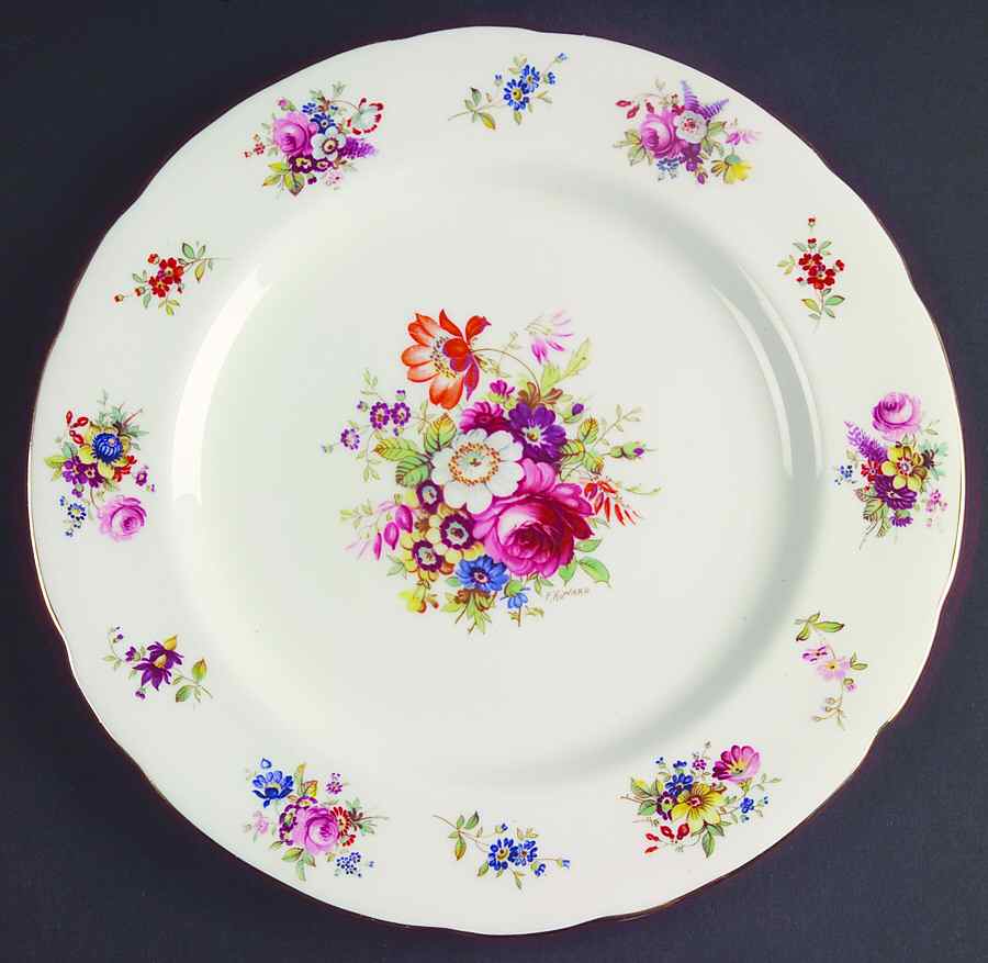Howard Sprays (Scalloped, Not Embossed) Dinner Plate by Hammersley-1