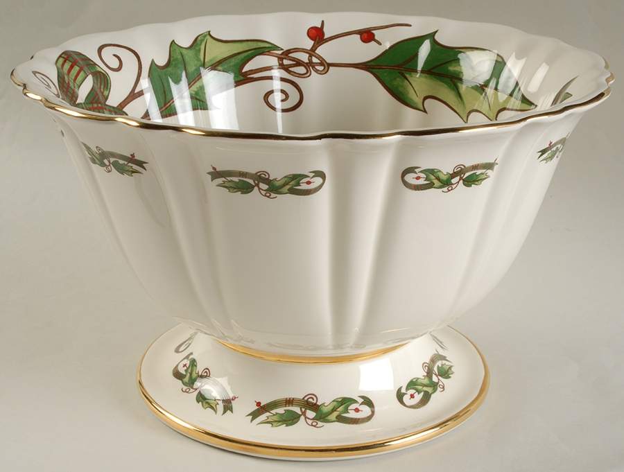 HHD1 Punch Bowl by Holly Holiday-1
