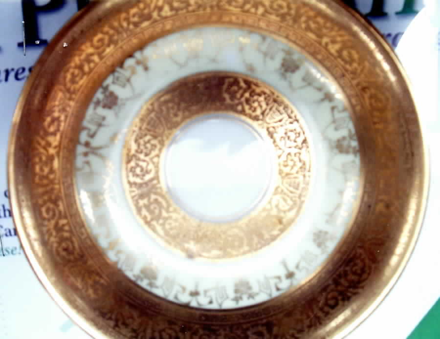 HUT1224 Saucer by Hutschenreuther-1
