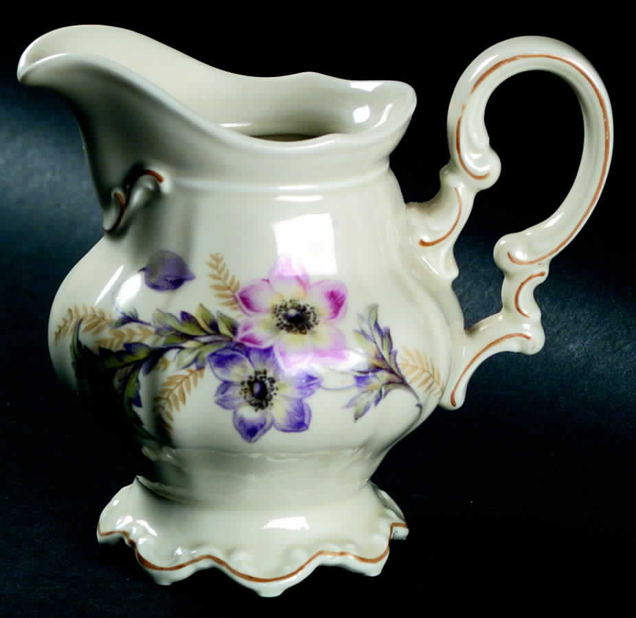 7555 Creamer by Hutschenreuther-1