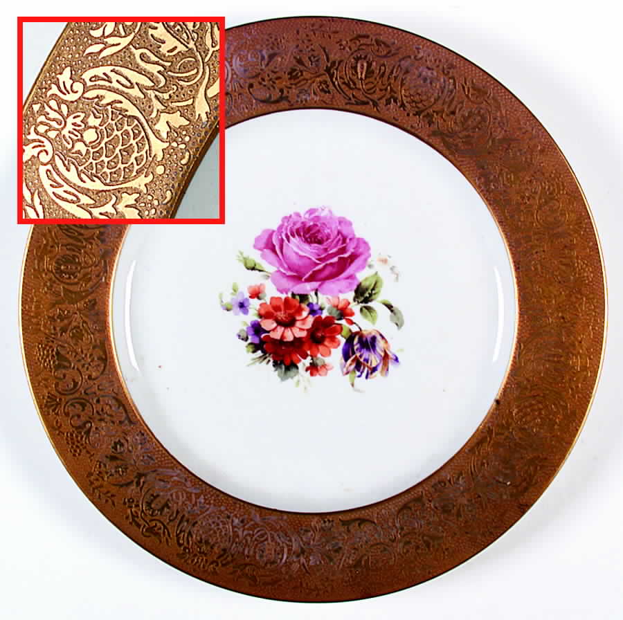 HUT1236 Dinner Plate by Hutschenreuther-1