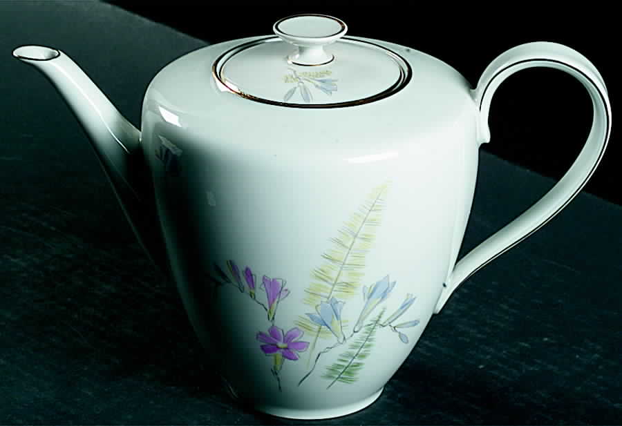 HUT1241 Small Coffee Pot & Lid by Hutschenreuther-1
