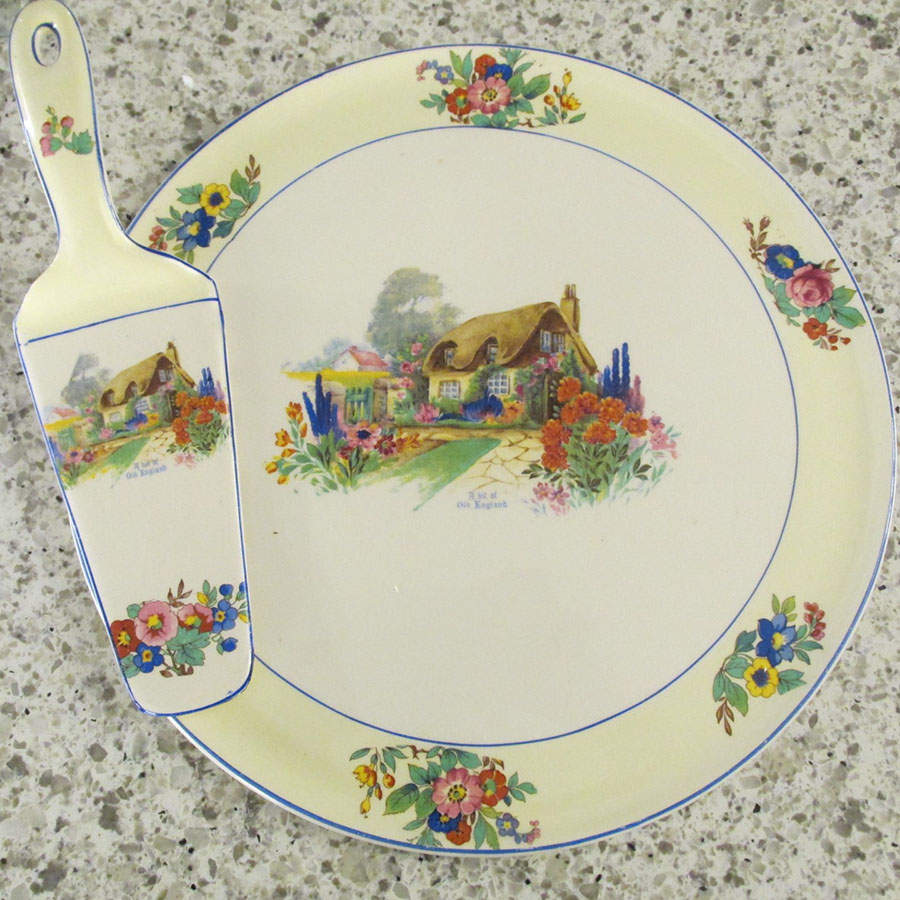 1434 Cake Plate by Hollinshead & Kirkham-1