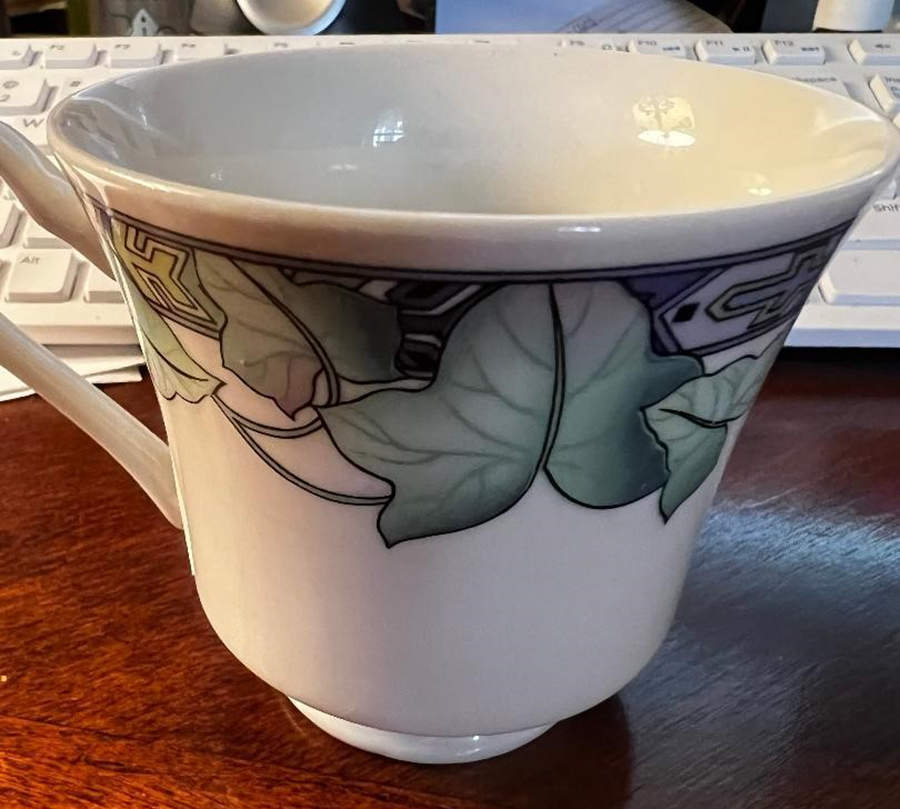 HGI1 Footed Cup by Highway (China)-1