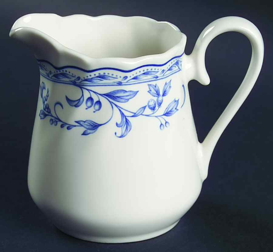 Simplicity Creamer by Heritage Mint-1