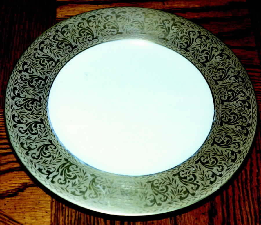 HUT1262 Dinner Plate by Hutschenreuther-1