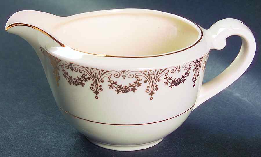 HAR110 Creamer by Harker-1