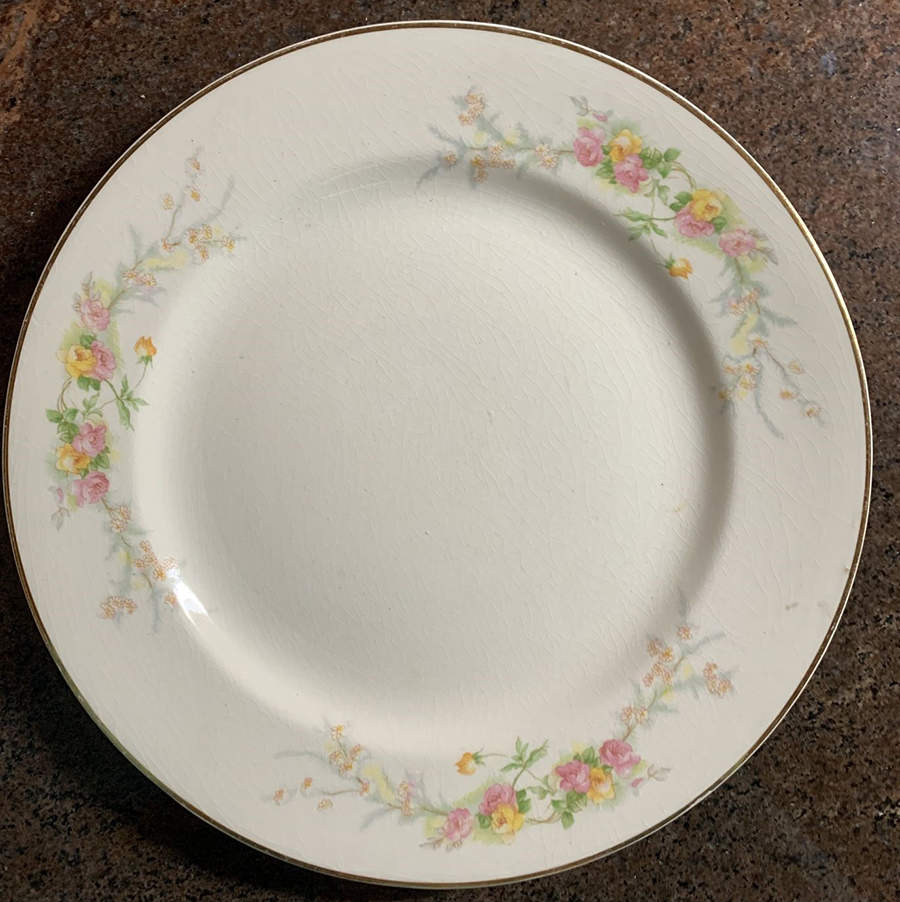 Sweetheart Rose (Virginia) Dinner Plate by Harker-1