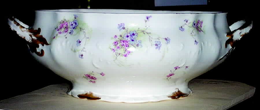 H2533 Round Vegetable No Lid by Haviland-1