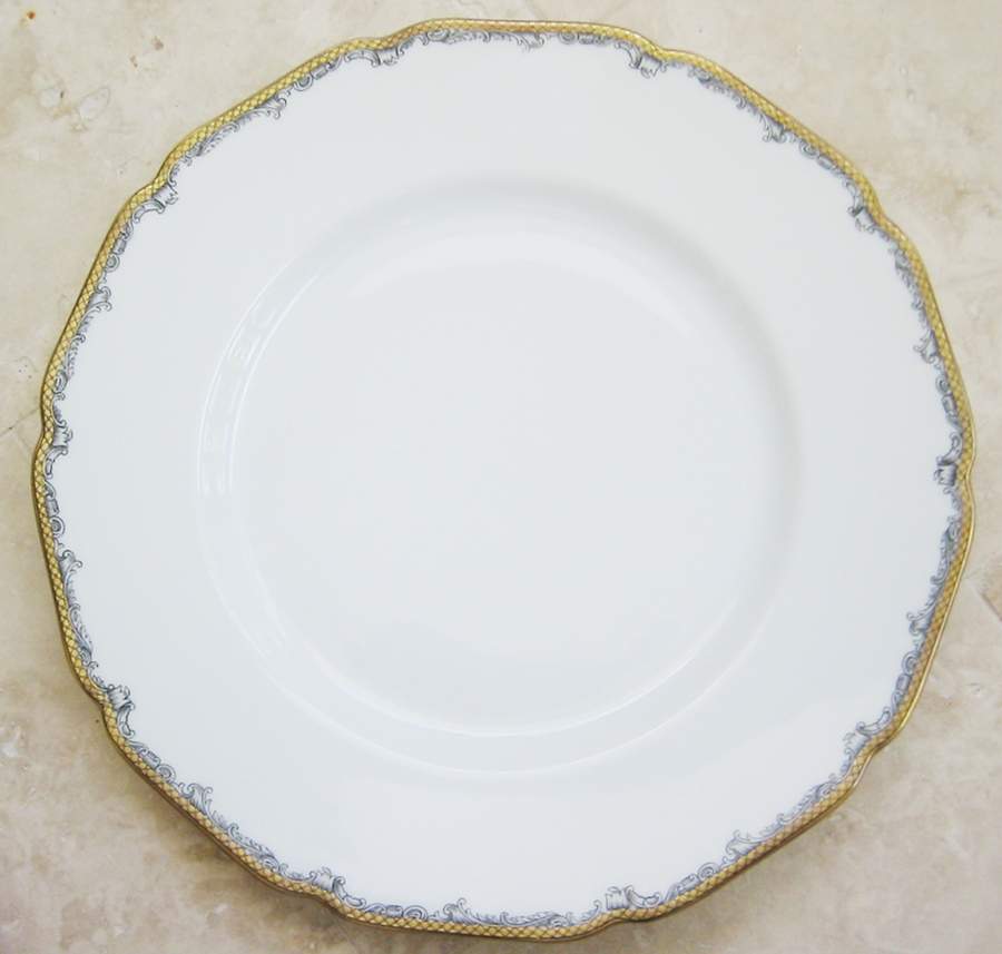 HUT1051 Dinner Plate by Hutschenreuther-1