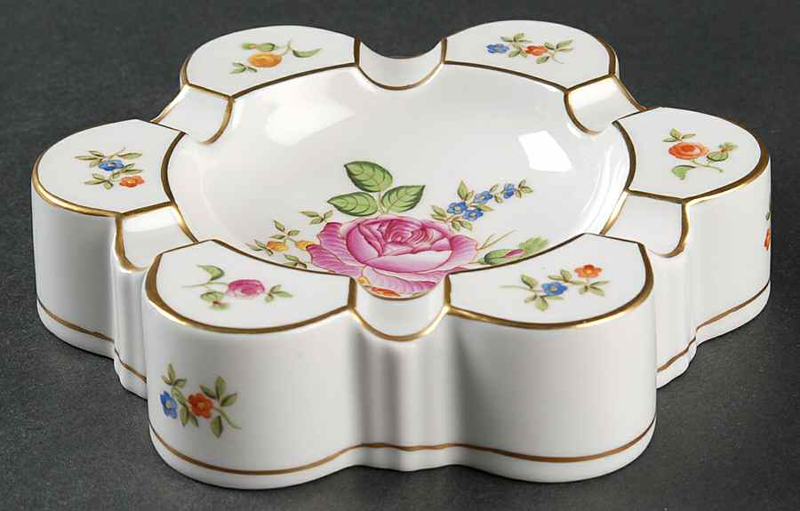Petit Bouquet de Rose 6" Ashtray by Herend-1