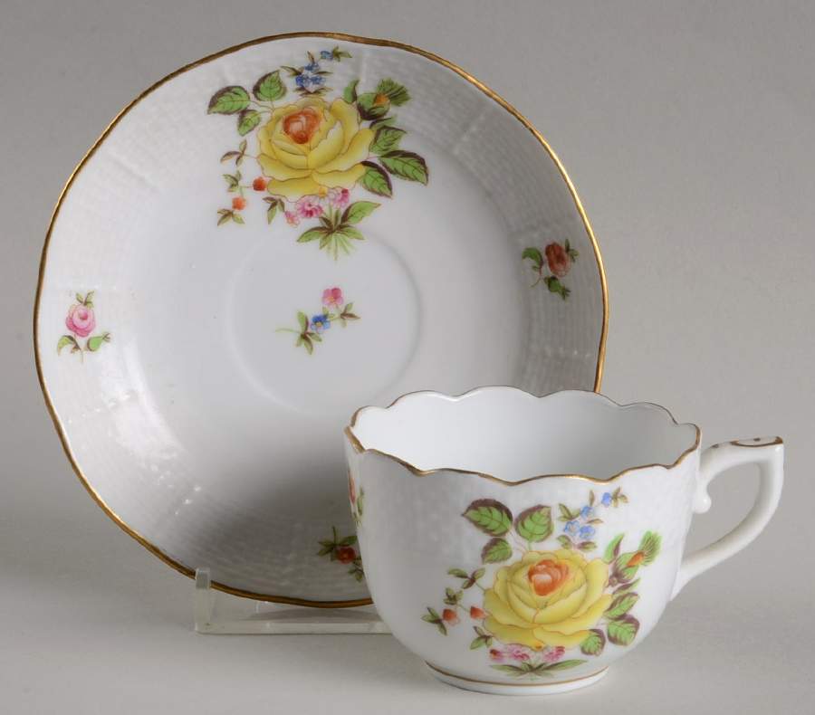 Petit Bouquet de Rose Flat Demitasse Cup & Saucer Set by Herend-1