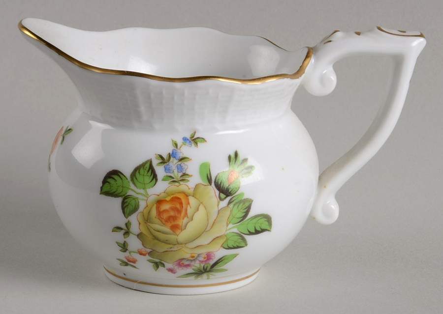 Petit Bouquet de Rose Mini Creamer by Herend-1