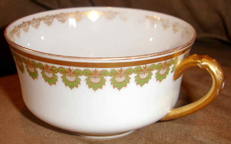 H2538 Flat Cup by Haviland-1