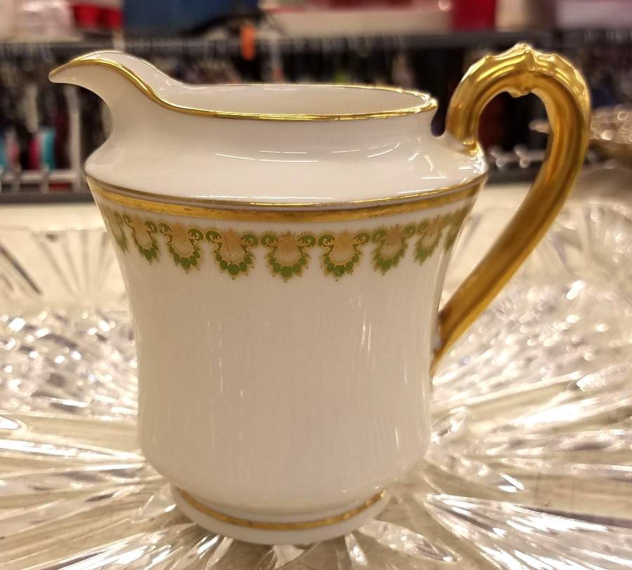 H2538 Creamer by Haviland-1
